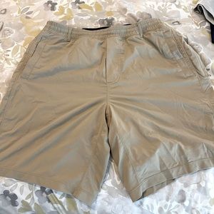 Birddogs Men’s Large Khaki Hybrid Shorts